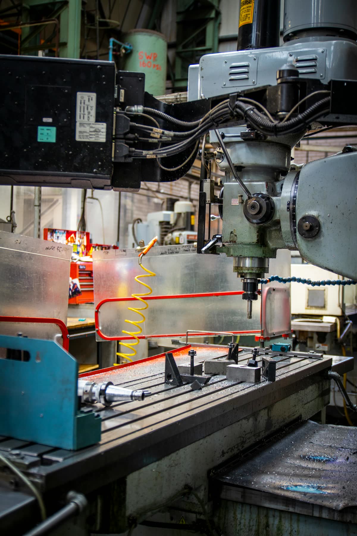 Haas VF-4 CNC vertical machining center on a Wisconsin shop floor, Managed IT Services for Manufacturers in Grafton
